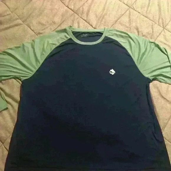 Ocean + Coast Long Sleeve Performance Top Size XXL - Picture 1 of 4